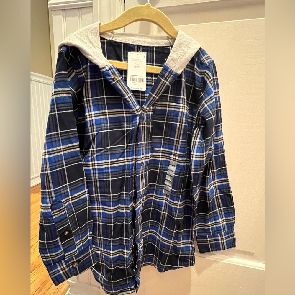 NWT- Boys carters button down shirt blue plaid with hood size 8